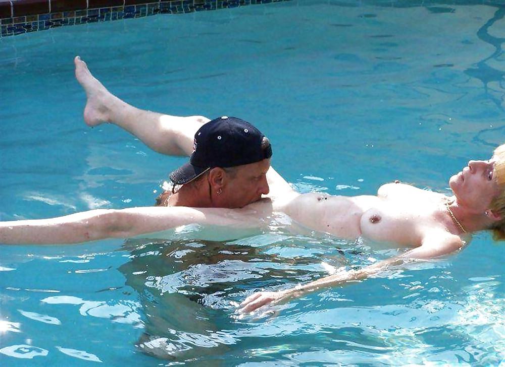 25P Slutty Swinger Wives At Play