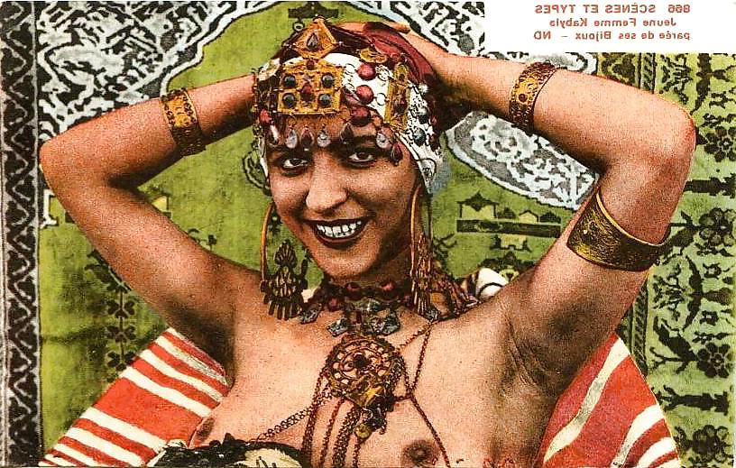 25P Vintage Arabian nights