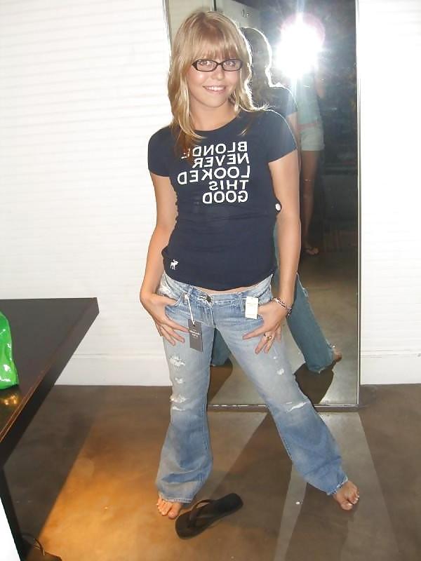 25P Queens in Jeans LXXXII