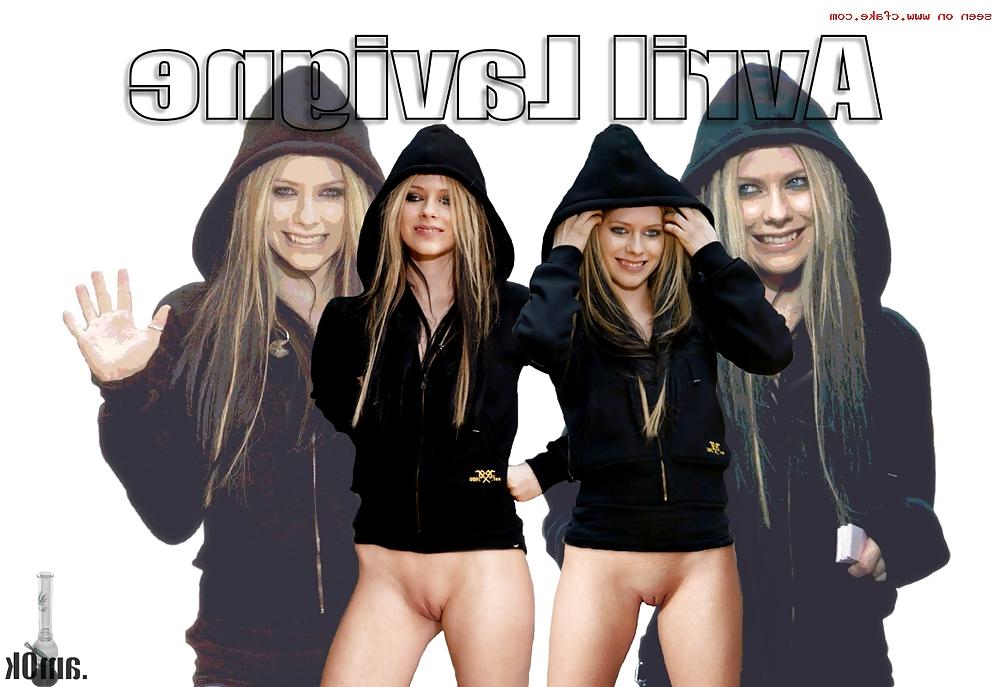 18P Avril Lavigne showing off her pussy - Part 1