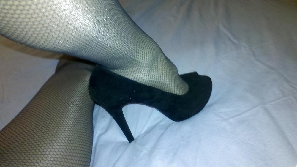 25P Miniskirt and new shoes