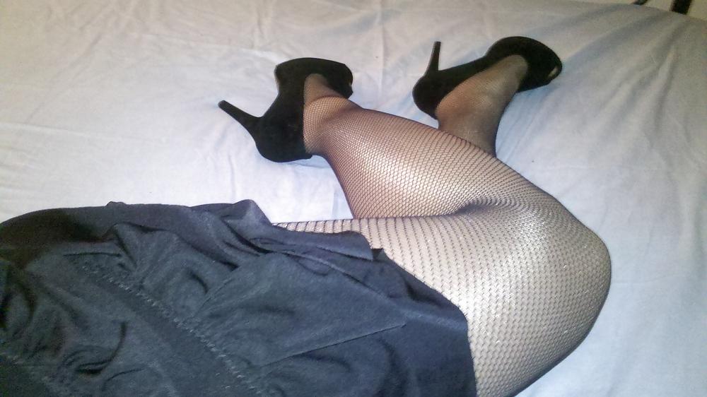 25P Miniskirt and new shoes