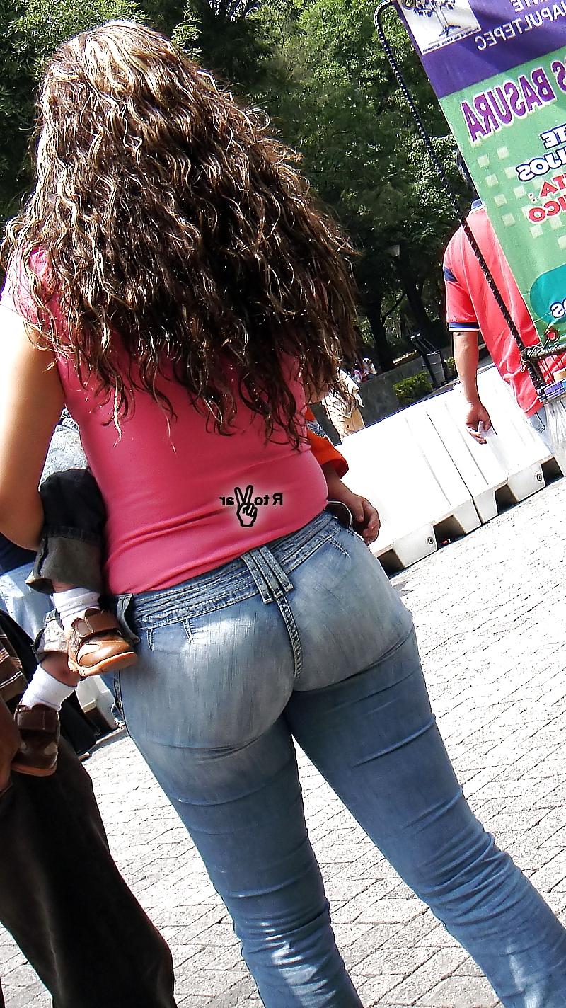 11P Jeans asses2