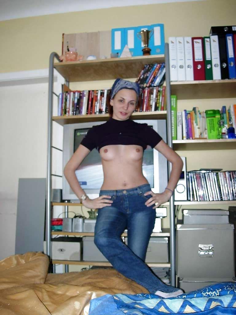 25P Queens in Jeans LXXI