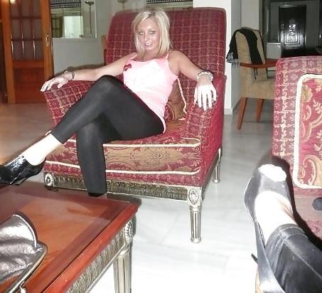 25P Sluts in tight pants! 7