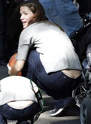 24P Thong celeb