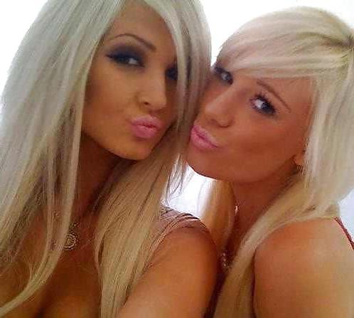 25P Hot Bimbo Girls 1