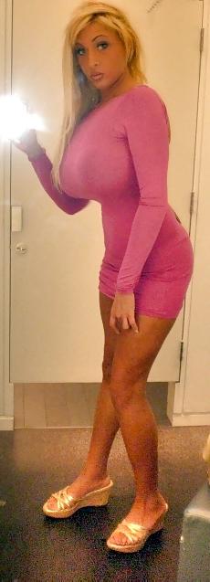 25P Social Network Big Boobed Bimbo Bitch