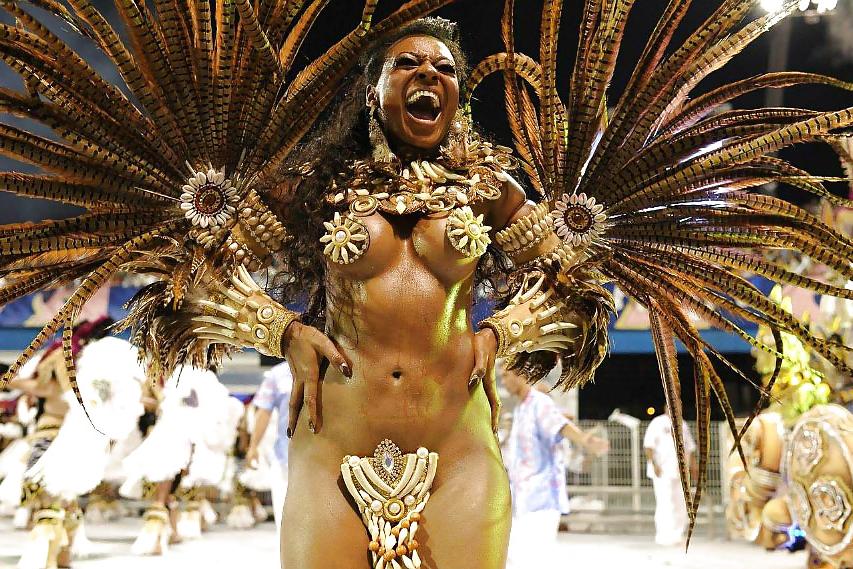 25P Brazilian carnival girls
