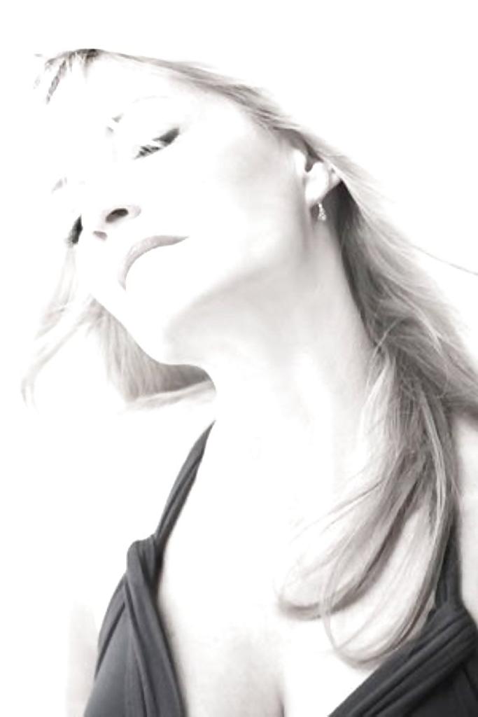 17P Let's Jerk Off To ... Lisa Hilton (Jazz Musician)