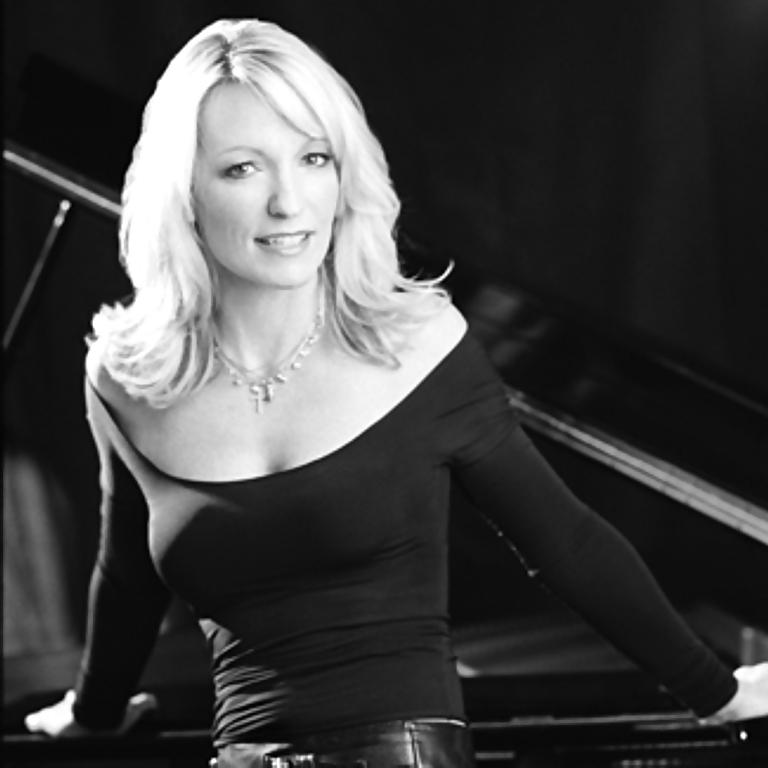 17P Let's Jerk Off To ... Lisa Hilton (Jazz Musician)