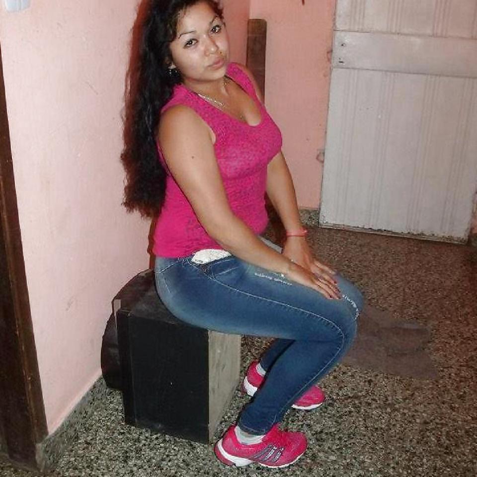 8P Argentinian girl: maria
