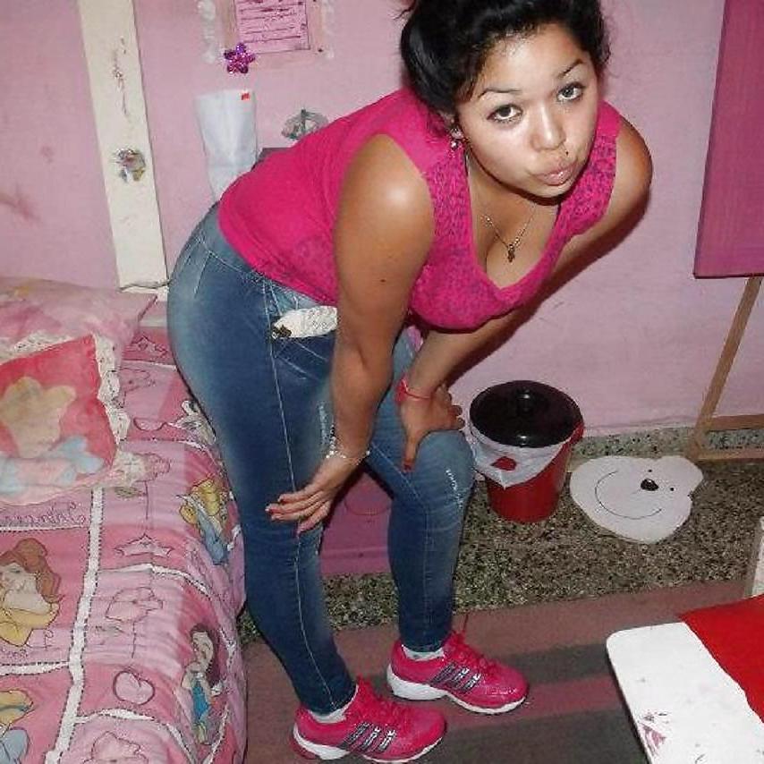 8P Argentinian girl: maria