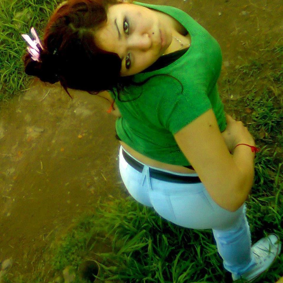 8P Argentinian girl: maria