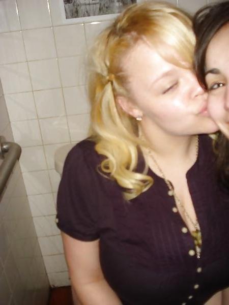 25P Cher - Blonde Bimbo Boobs
