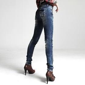 25P Tigh Jeans