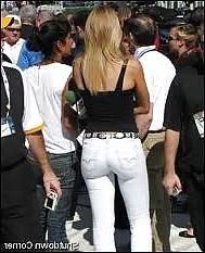 25P Tigh Jeans
