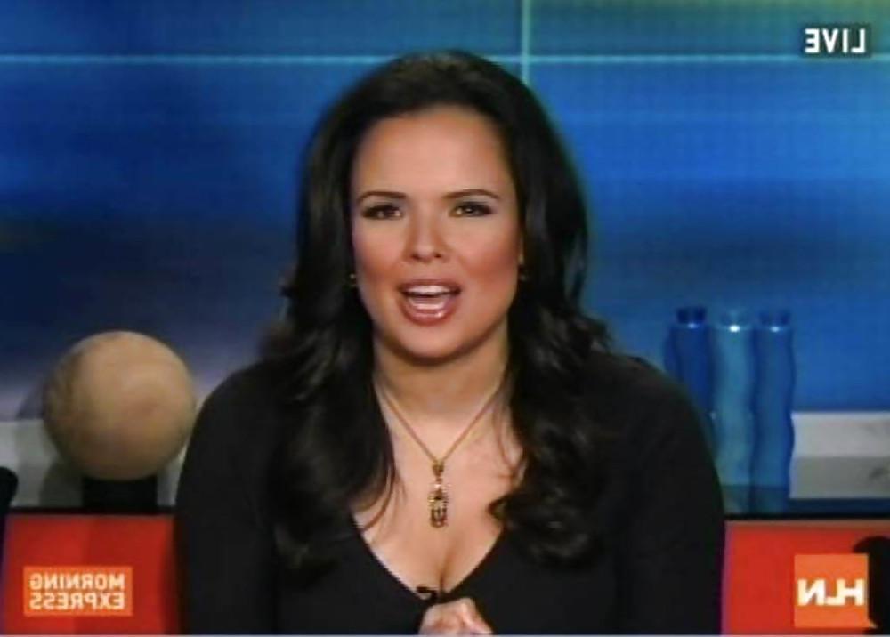 15P Jerk Off To ... Natasha Curry (CNN Headline News Anchor)
