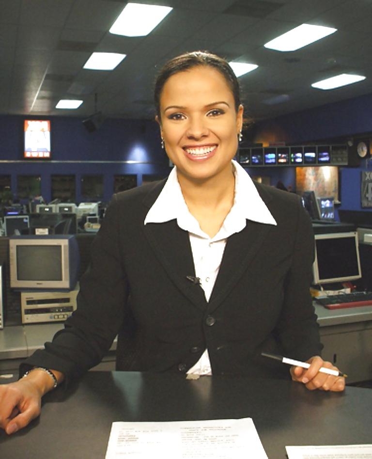 15P Jerk Off To ... Natasha Curry (CNN Headline News Anchor)