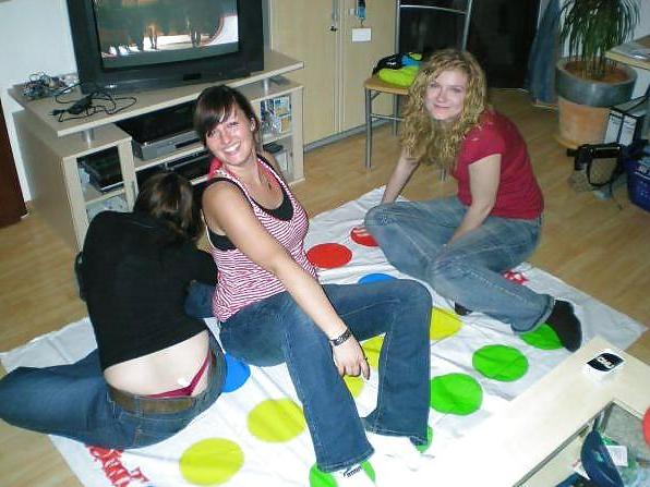 25P Thong 31