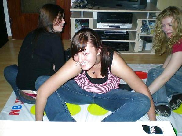 25P Thong 31