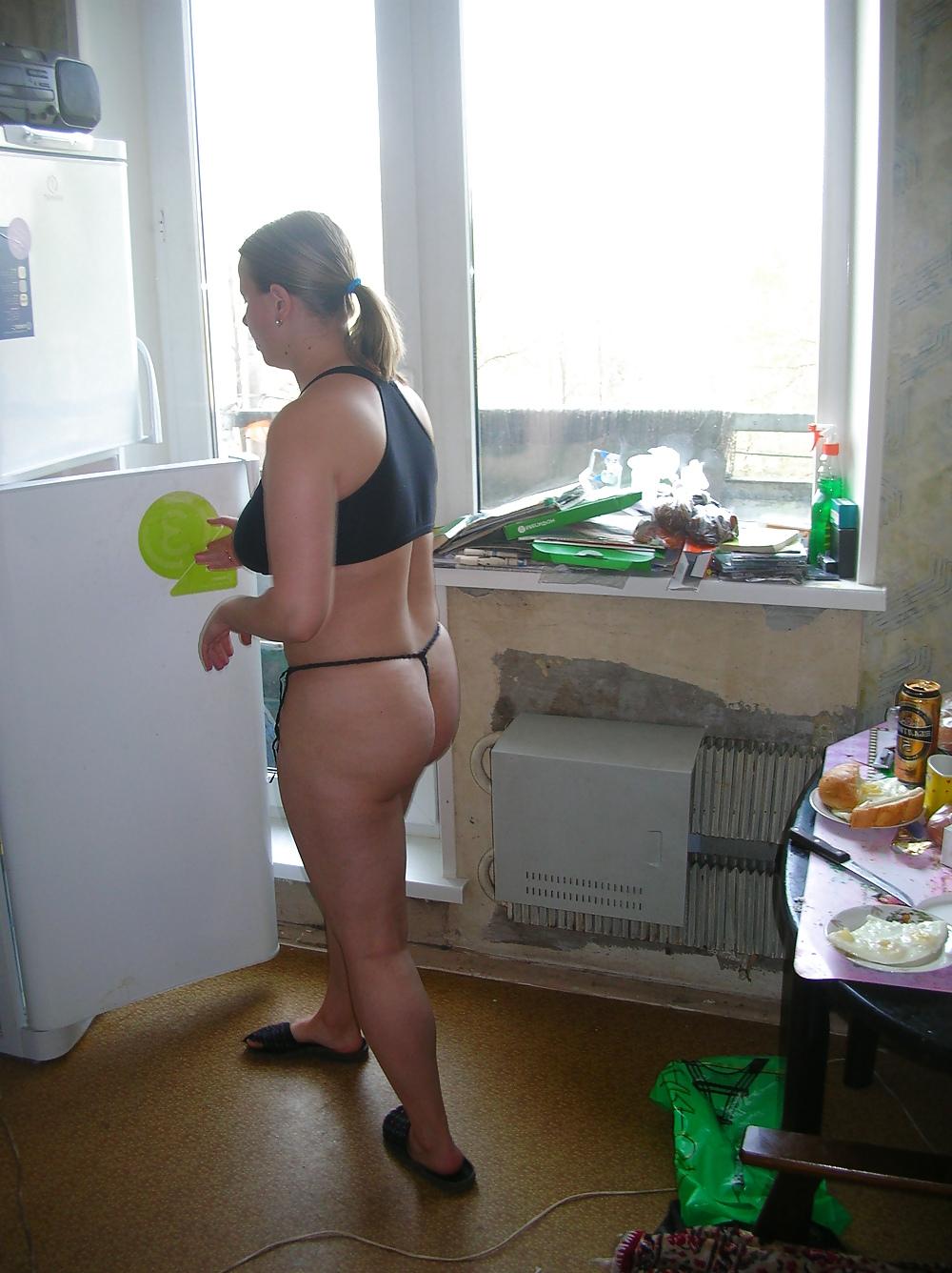 25P Thong 53