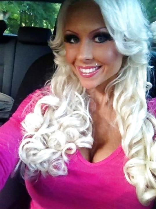 15P German Bimbo Barbie Slut!