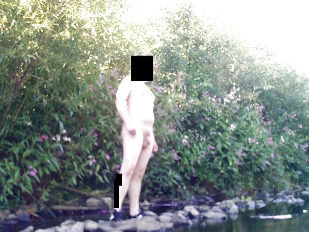 25P Naked outside august 2012 part 4
