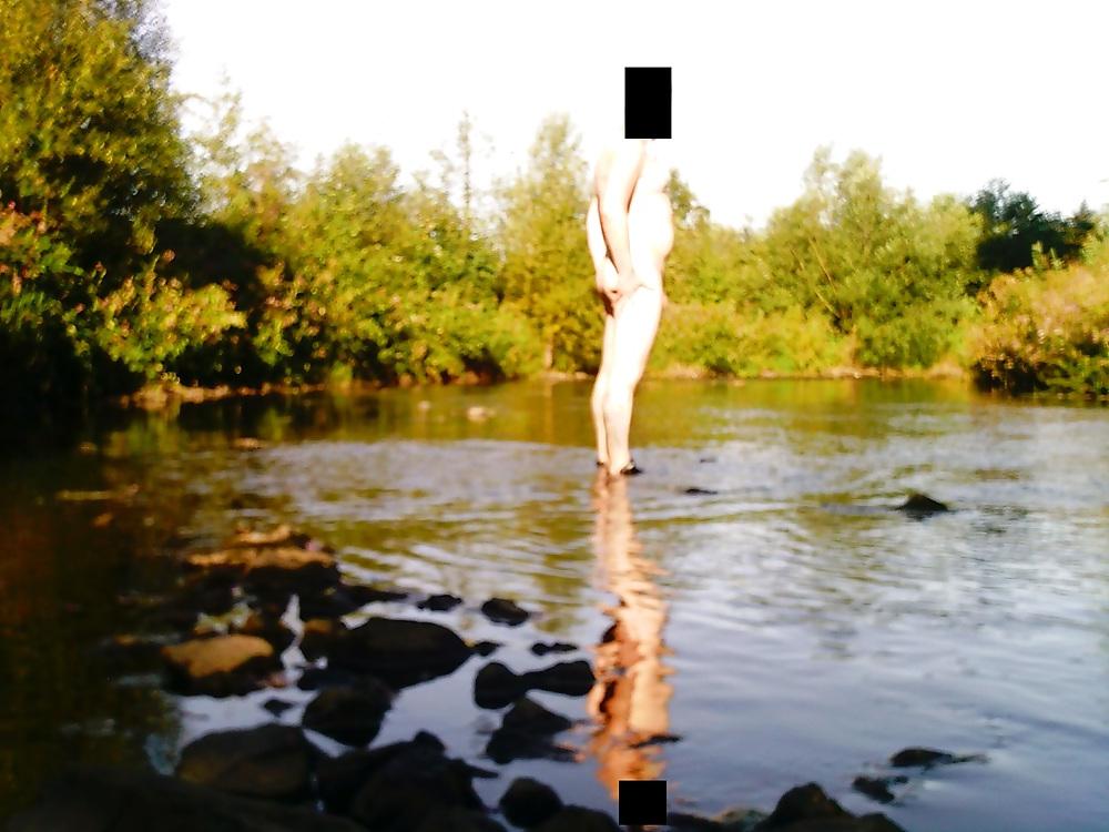 25P Naked outside august 2012 part 4