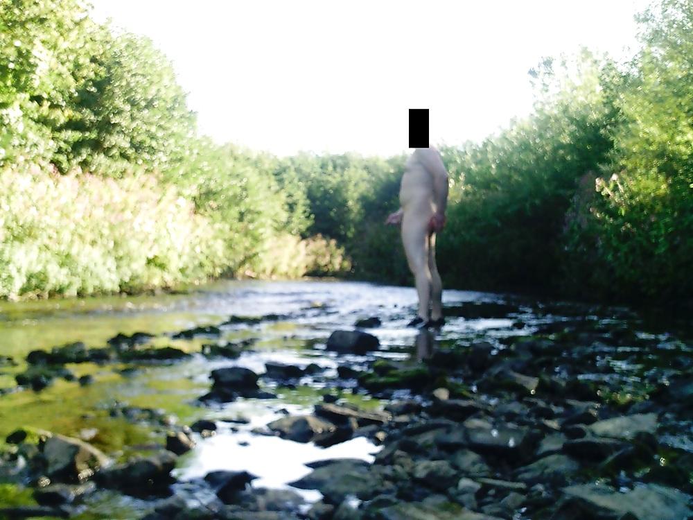 25P Naked outside august 2012 part 4