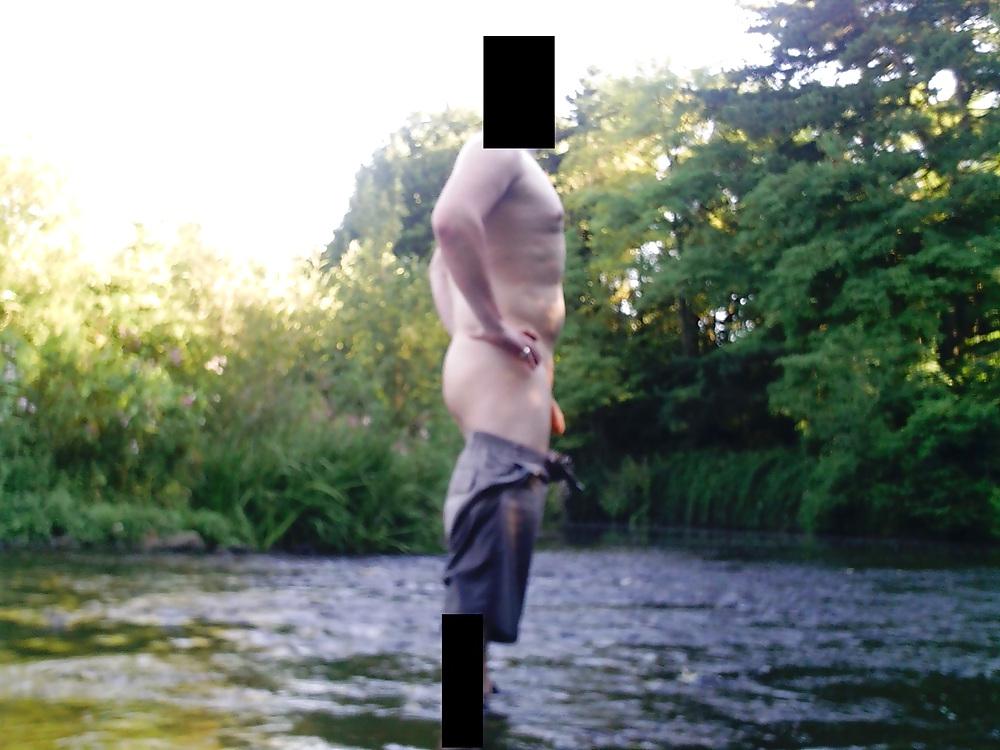 25P Naked outside august 2012 part 4