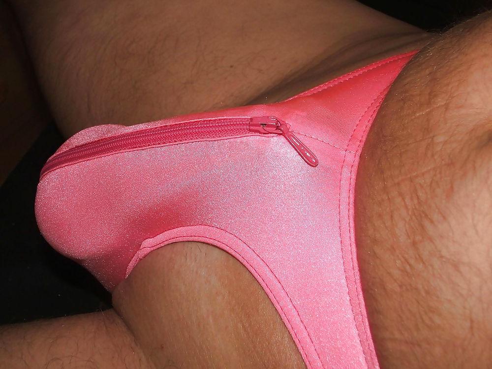 25P Pink thong