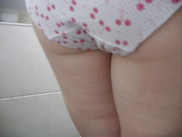 7P Farting in her panties