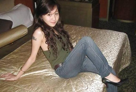 15P Beautiful chinese teen