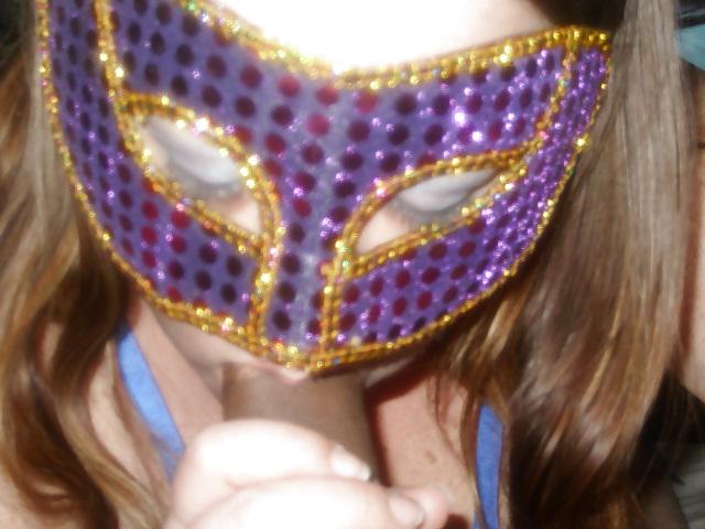 25P Masked wife head work