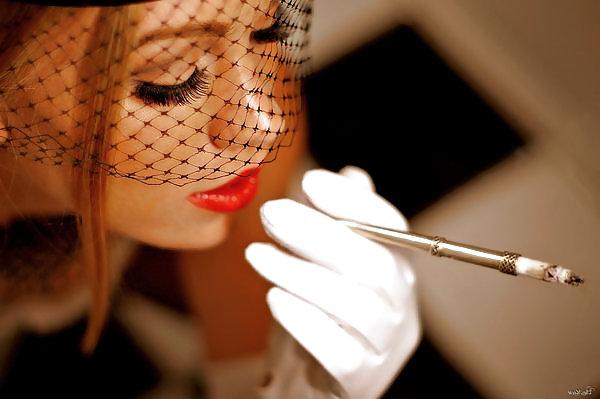 25P Smoking Glamour