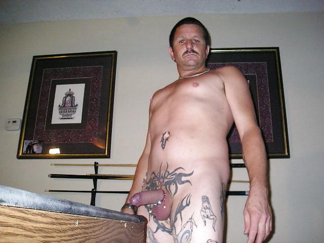 6P Love to show my cock!!!!!!!!!