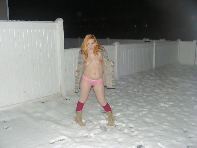 25P Thick Militart wife getting dick
