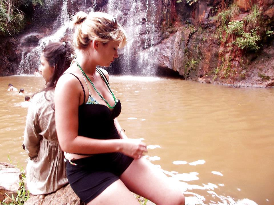 14P Hot Brazilian Girl in Bikini n2