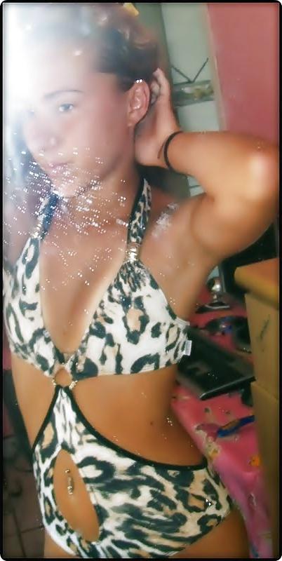 25P Hot Brazilian Girl in Bikini n3