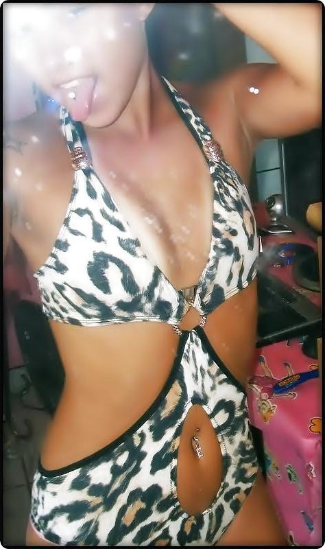 25P Hot Brazilian Girl in Bikini n3