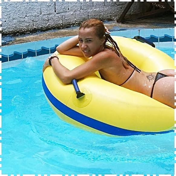 25P Hot Brazilian Girl in Bikini n3