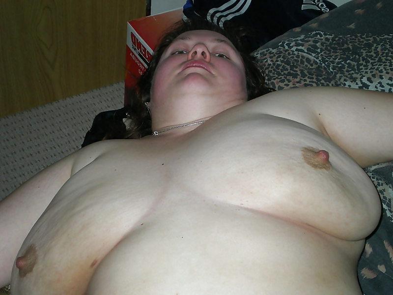 25P Curvy women, young and old