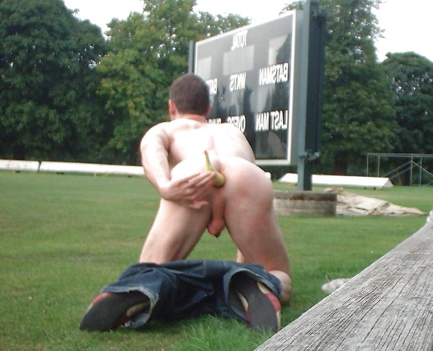 6P Public ass play