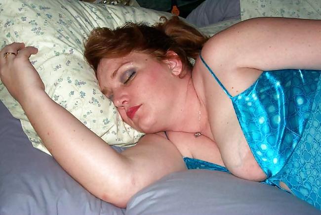 25P Yet more redhead mature fat slut