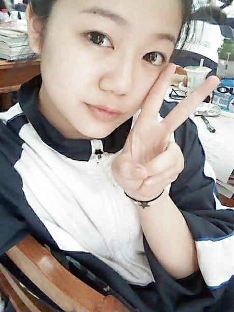9P Cute chinese girl blowjob sports coach