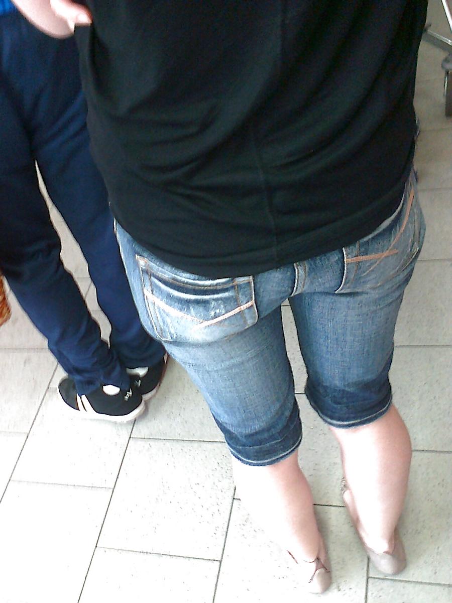 25P Beautys in Jeans - Just sexy, no porn