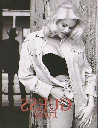 25P Anna Nicole Smith - Guess Jeans Model (Black & White)