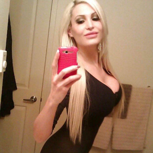 18P Bella: Gorgeous Fake Tit Bimbo
