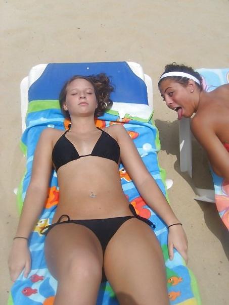 25P Comment Your Fantasy about these Bikini Teens Vol 3